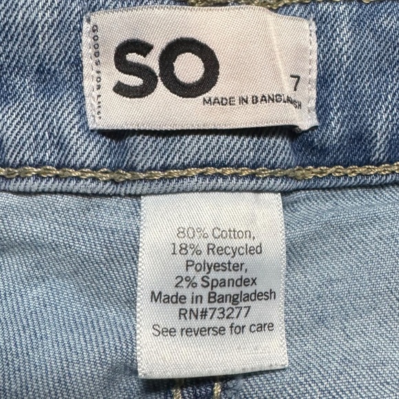 Girls SO Size 7 Denim Shorts – Light Wash Distressed Cuffed Hem - Picture 3 of 7